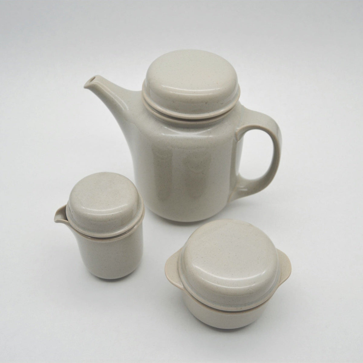 Service vintage gris clair moucheté, 3 pièces