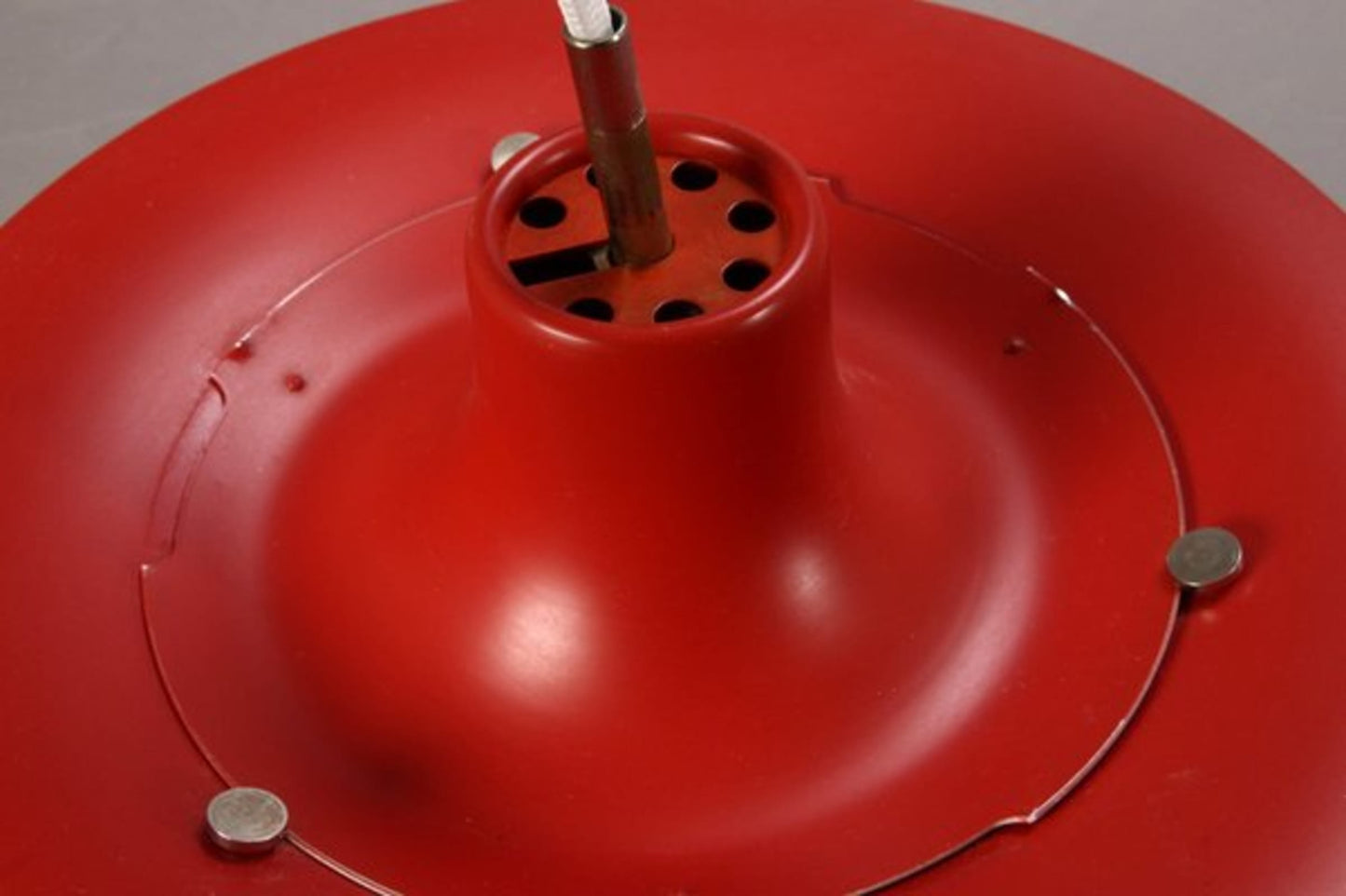Vintage Pendelleuchte PH5 von Poul Henningsen für Louis Poulsen Rot