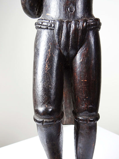 Vintage Holzskulptur "Frau mit Krug" Westafrika