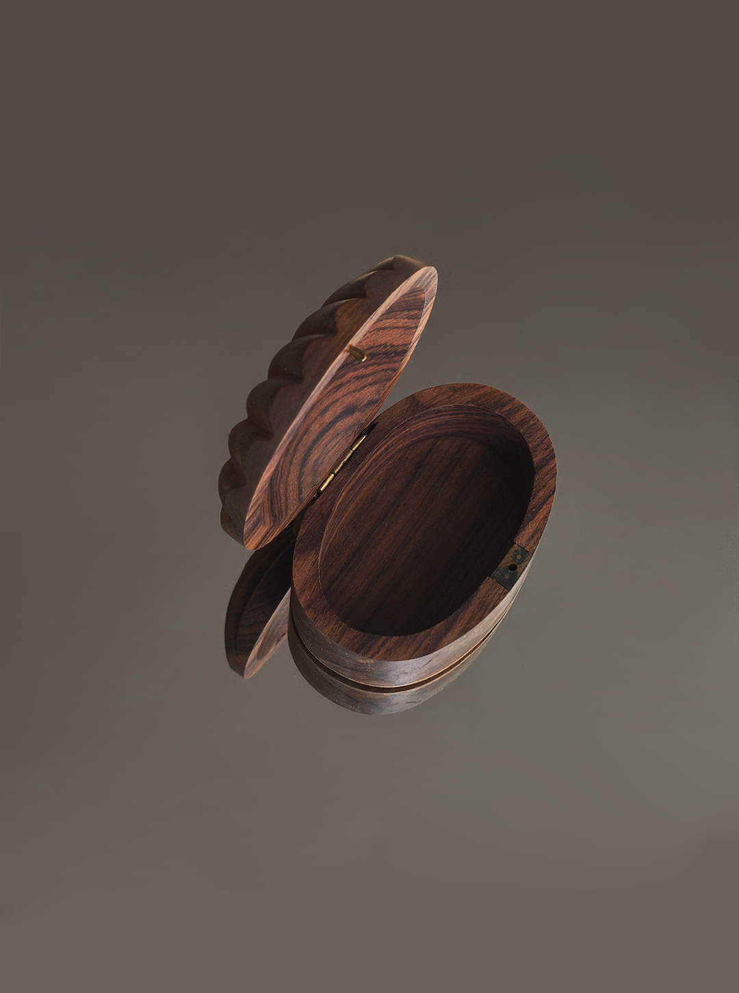 Vintage Holzbox Muschelform