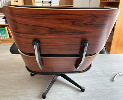 Lounge Chair mit Ottoman von Charles und Ray Eames für Vitra Schwarz Set von 2