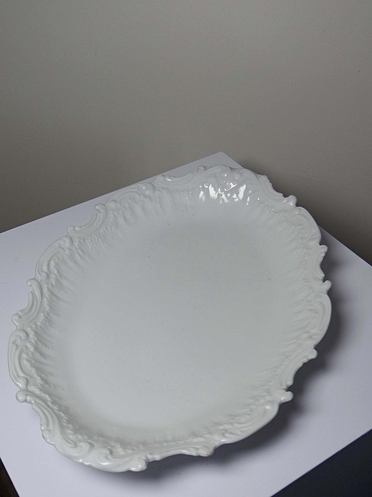 Vintage Servierplatte Limoges Porzellan Rokoko-Relief oval