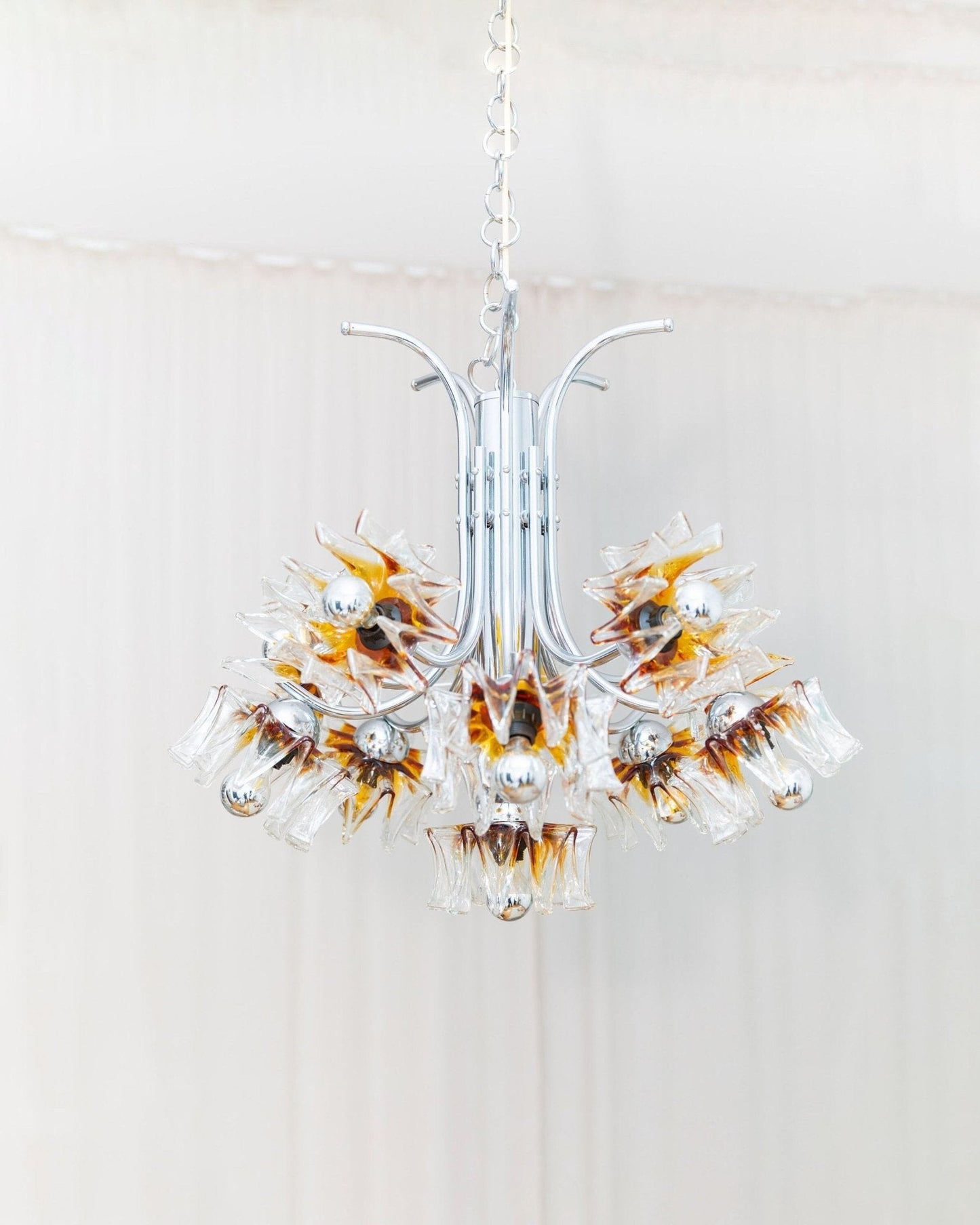 Vintage Kronleuchter von Carlo Nason für Mazzega Murano Blumen Glasschirm 11-flammig