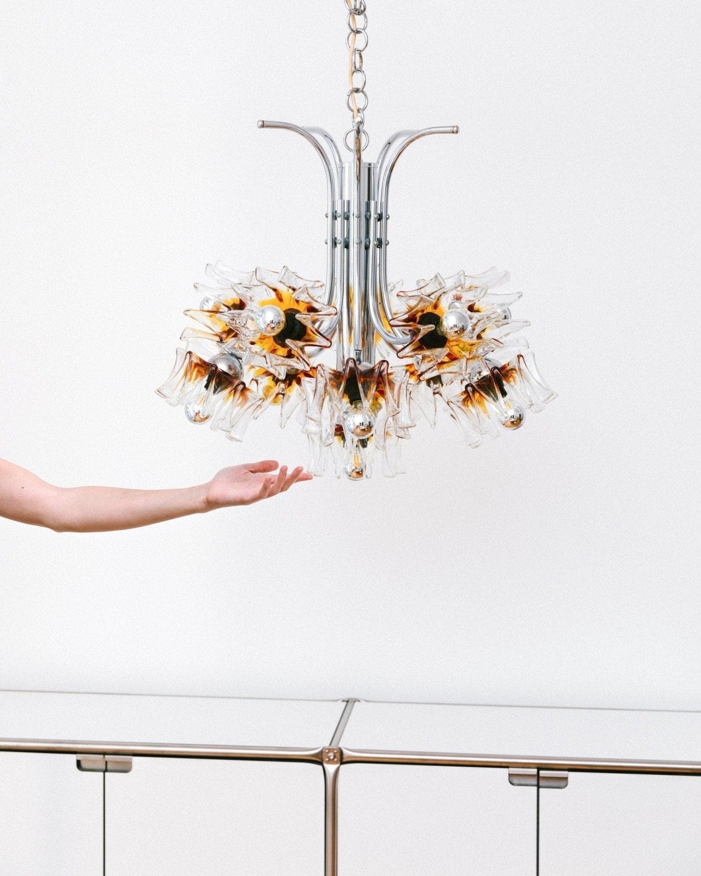 Lustre vintage en forme de fleur de Murano par Carlo Nason pour Mazzega Hollywood Regency années 1970