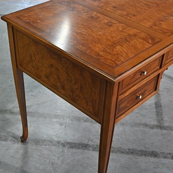 Vintage Schreibtisch Medea von Medea