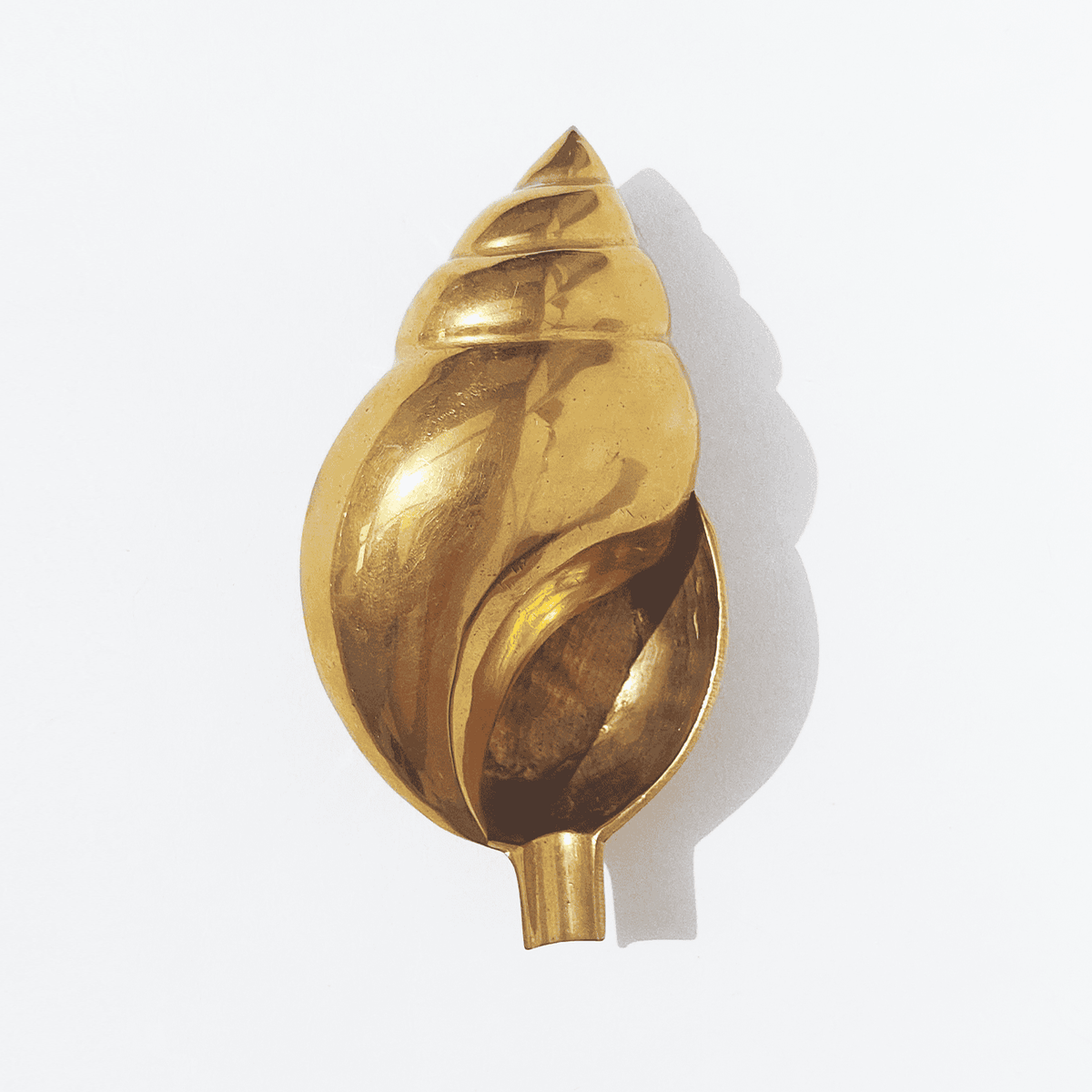 Cendrier vintage coquillage laiton doré