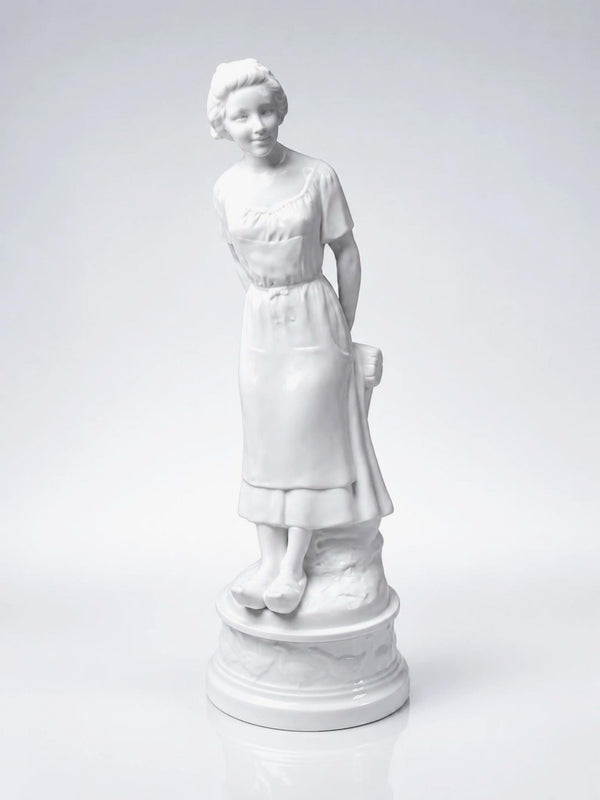 Vintage Statuette "Bäuerin" aus Biscuit-Porzellan von Limoges
