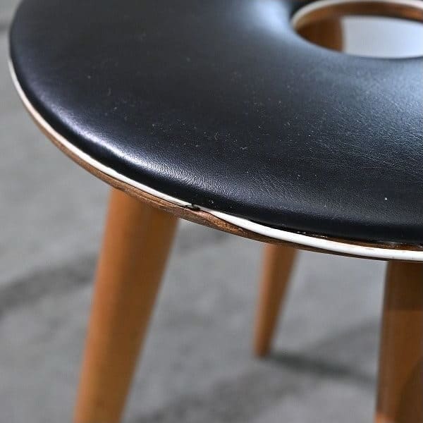 Vintage Hocker Ring Stool von Tokuyoshi Kato für Tendo Mokko mit Loch in der Sitzfläche