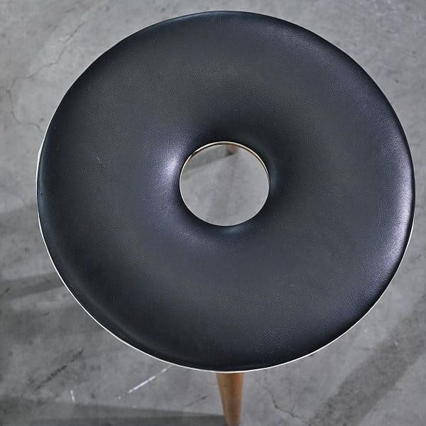 Vintage Hocker Ring Stool von Tokuyoshi Kato für Tendo Mokko mit Loch in der Sitzfläche