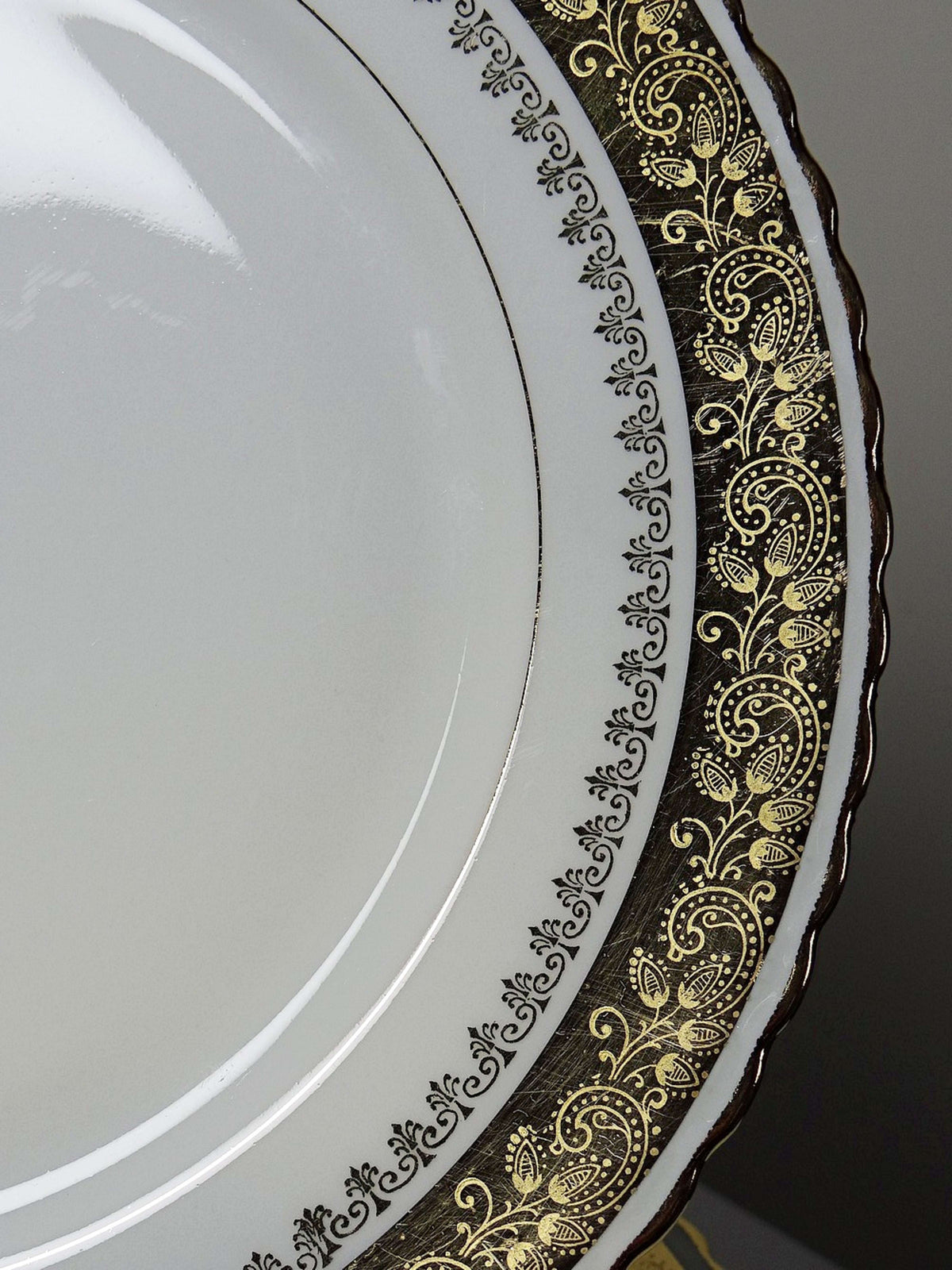 Set von 6 Vintage Teller ADP Royal Limoges mit Golddekor