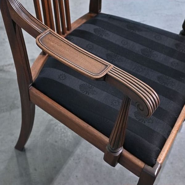 Vintage Armlehnstuhl aus Mahagoni, britisch, klassisch