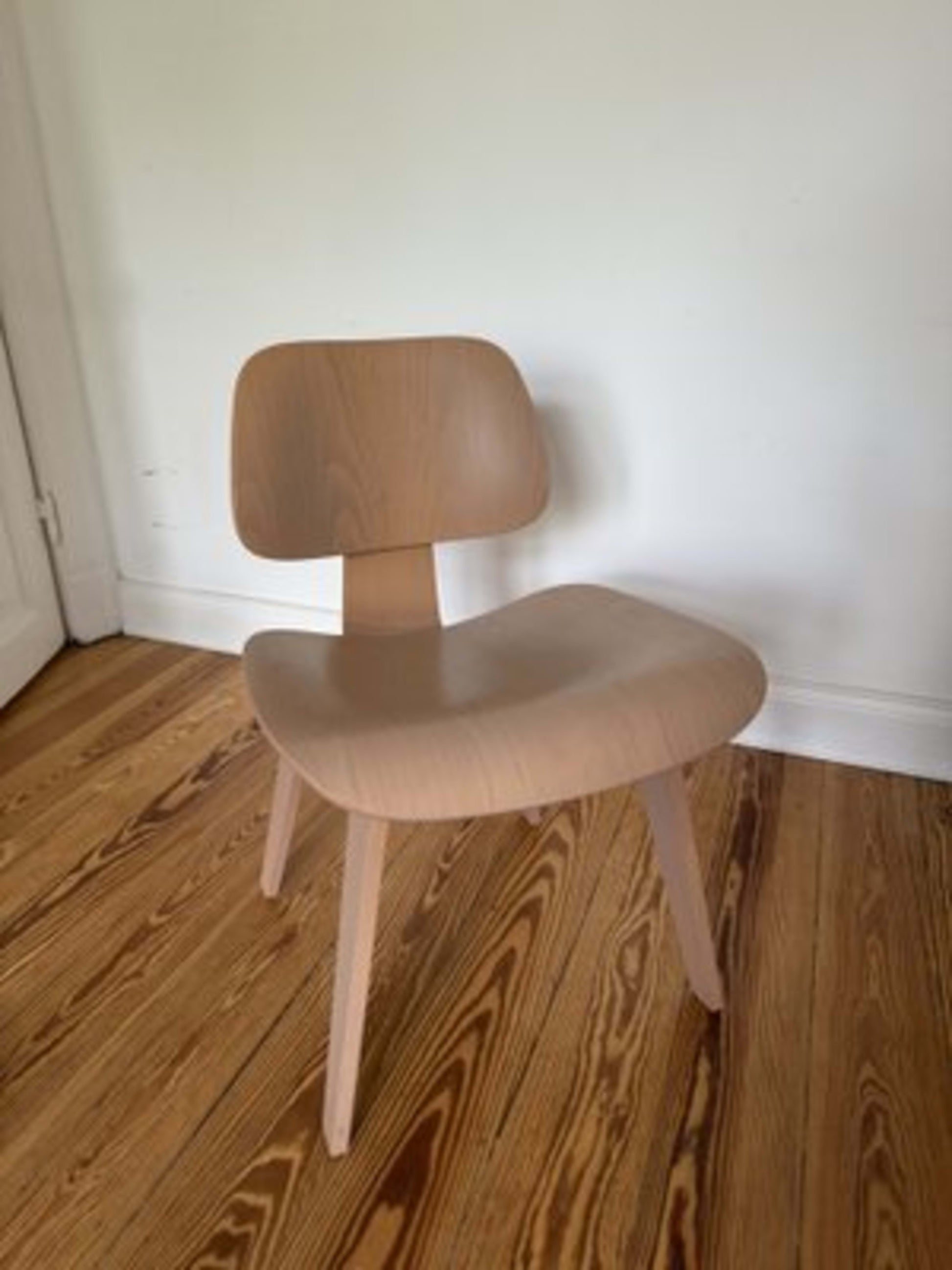 Vintage Stuhl DCW von Charles und Ray Eames für Vitra