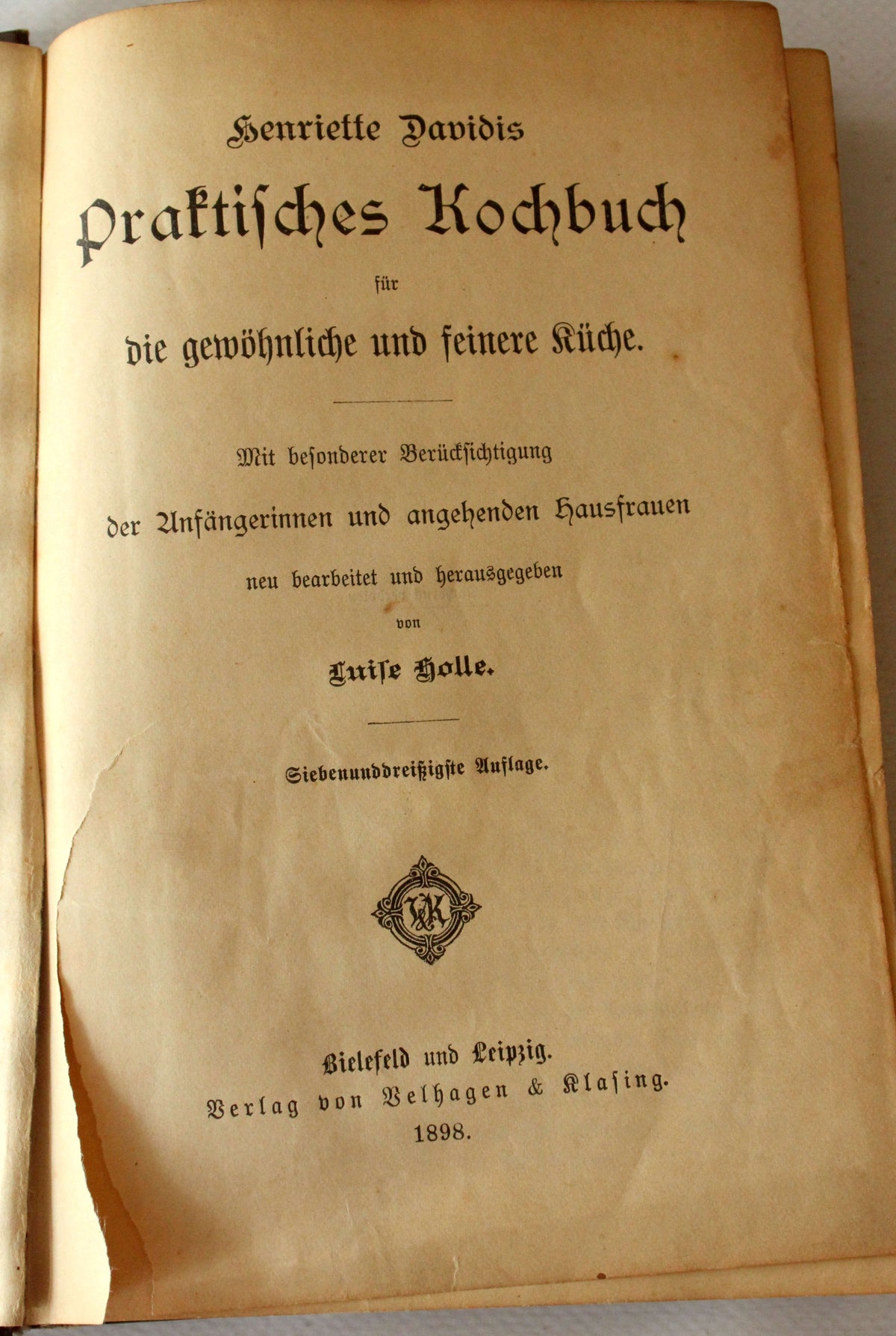 Vintage Kochbuch "Praktisches Kochbuch" von Henriette Davidis, 1898