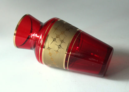 Vintage Vase "Böhmisches Glas" Rubinrot mit Goldakzenten