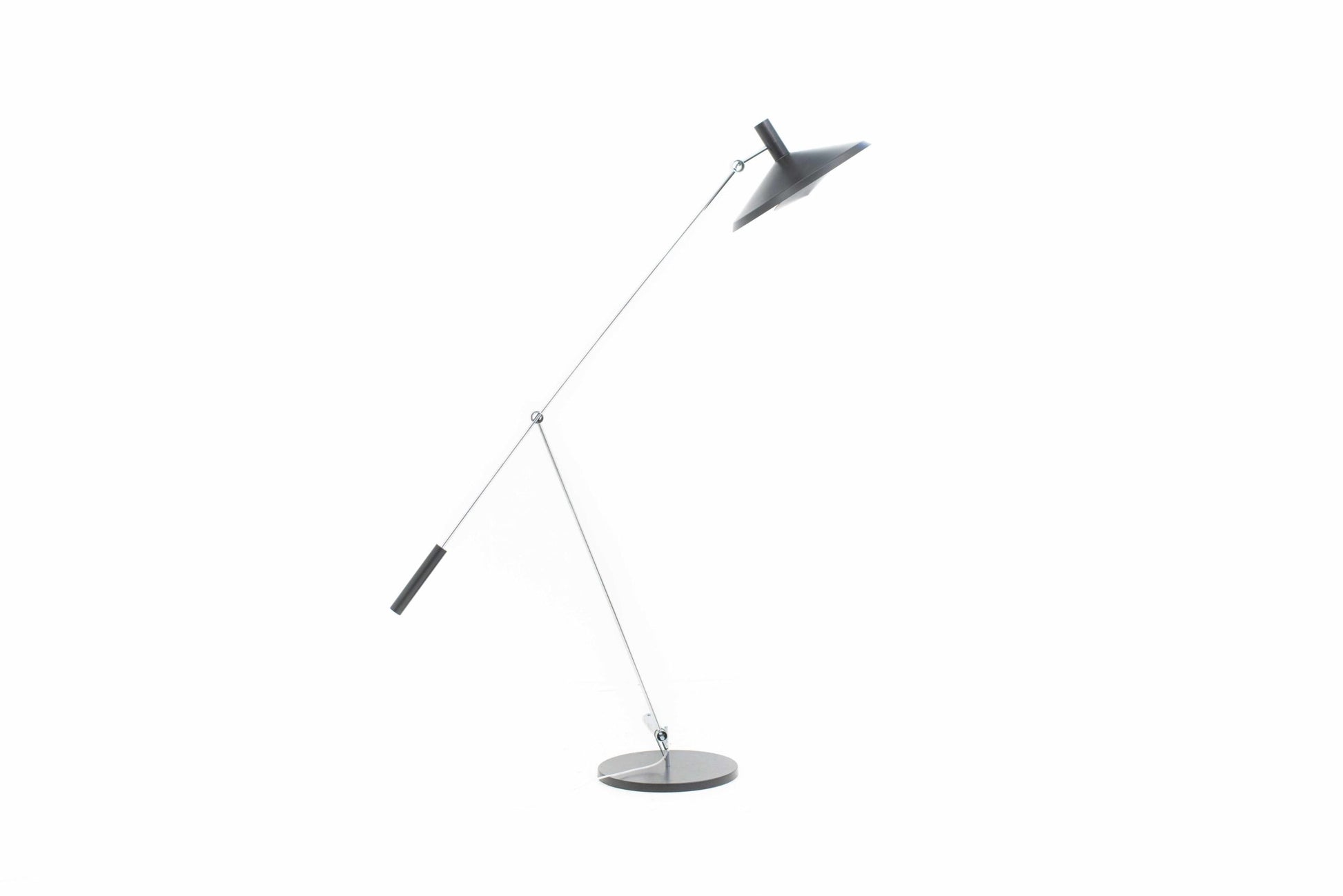 Stehleuchte Type 600 von Rosemarie und Rico Baltensweiler