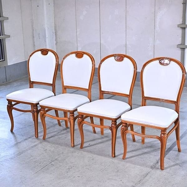 Vintage Salonstuhl Set von 4 aus Italien, echtes Leder, hohe Rückenlehne, klassisch