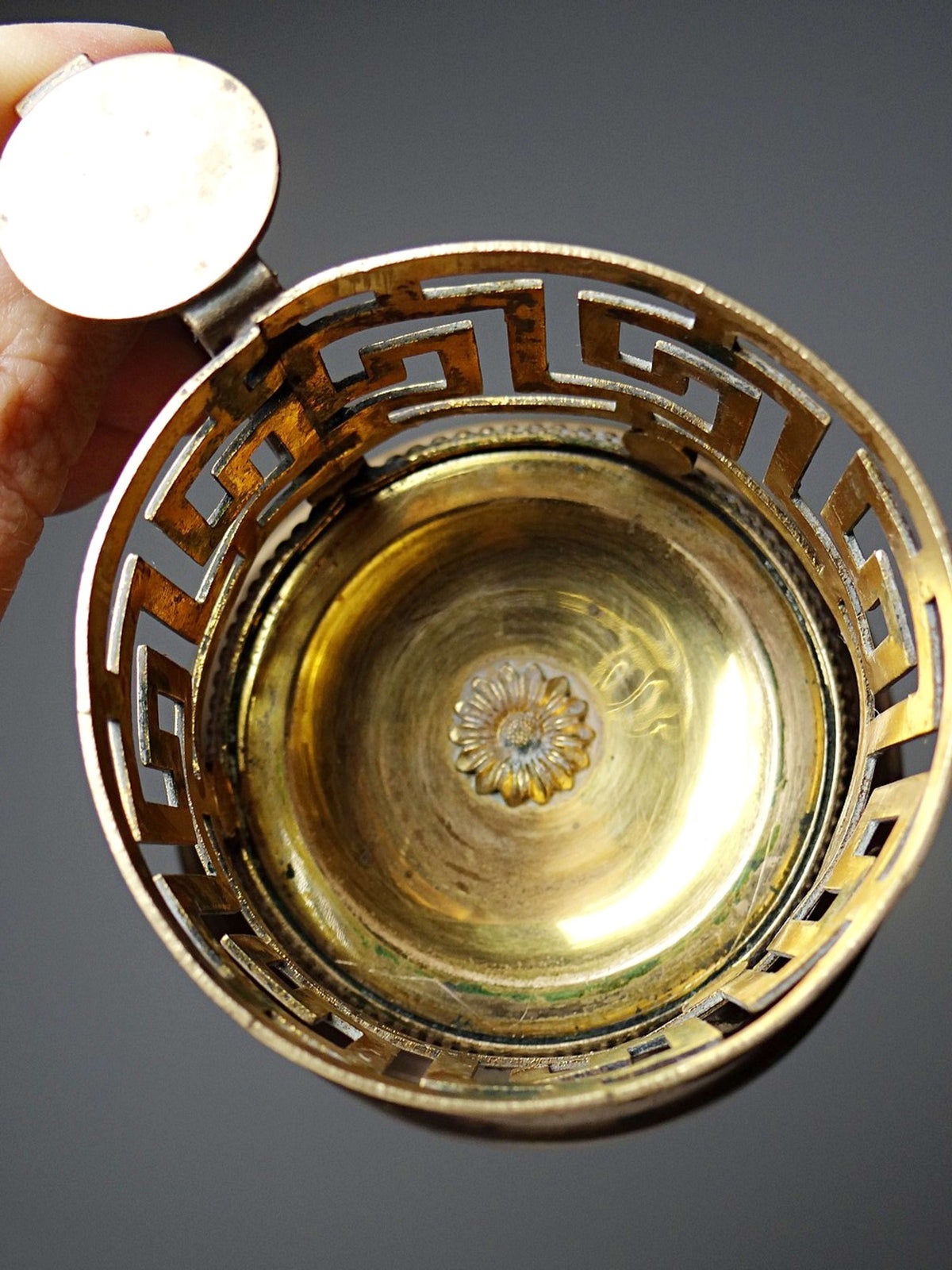 Vintage Kerzenhalter aus rosa Opalglas und vergoldetem Messing, 19. Jahrhundert