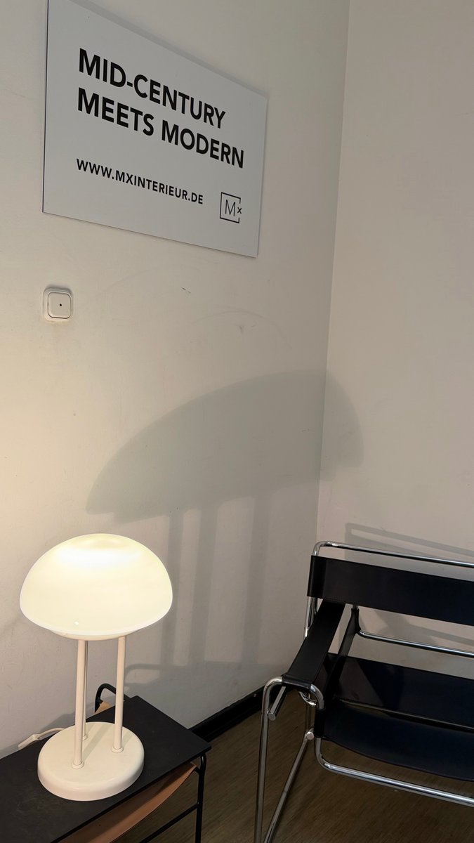 Pilzlampe aus Milchglas und Metall, 1970er Jahre