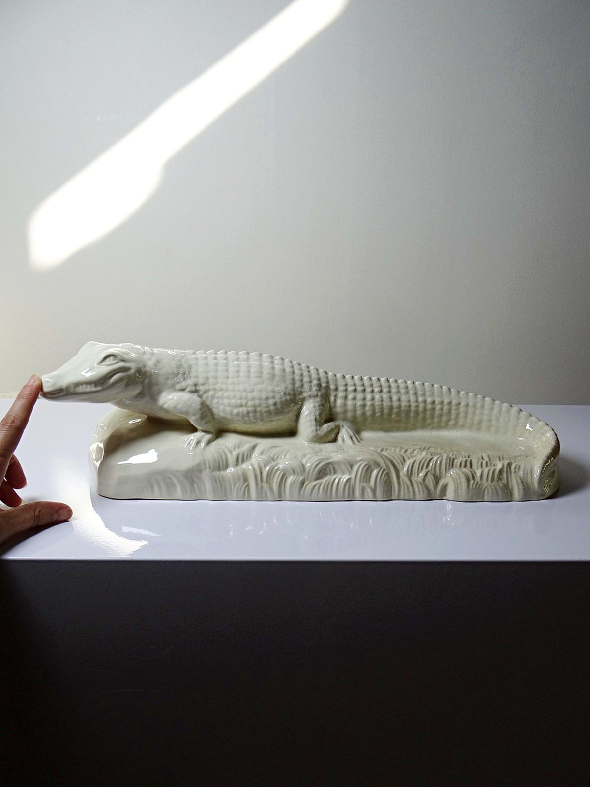 Vintage Skulptur "Krokodil" von Sarreguemines, Art Déco