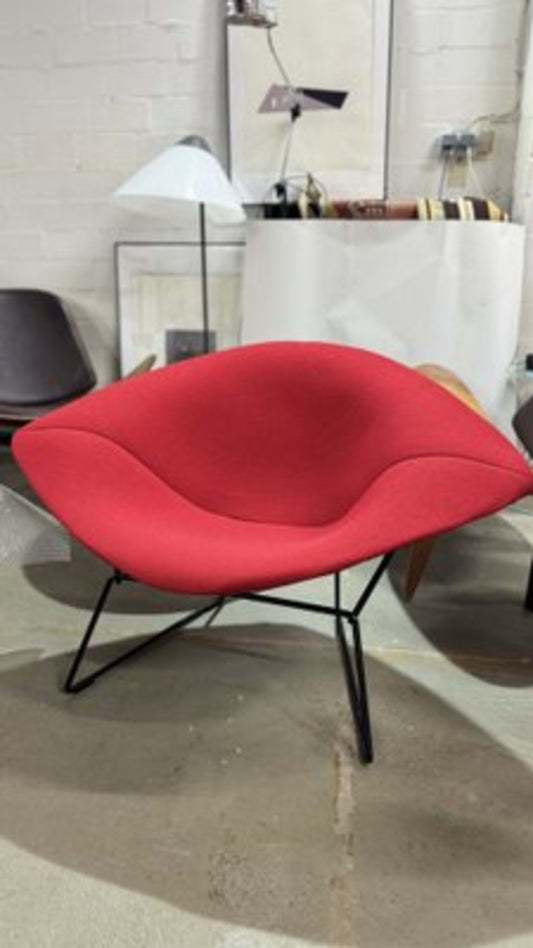 Vintage Diamond Chair Modell 420 von Harry Bertoia für Knoll International rot-schwarz-purpurrot