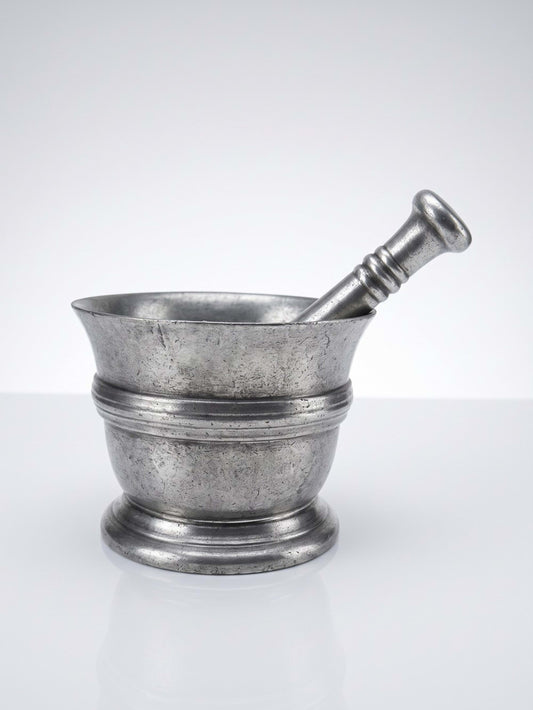Vintage Mörser mit Stößel aus Zinn von Les Étains du Manoir
