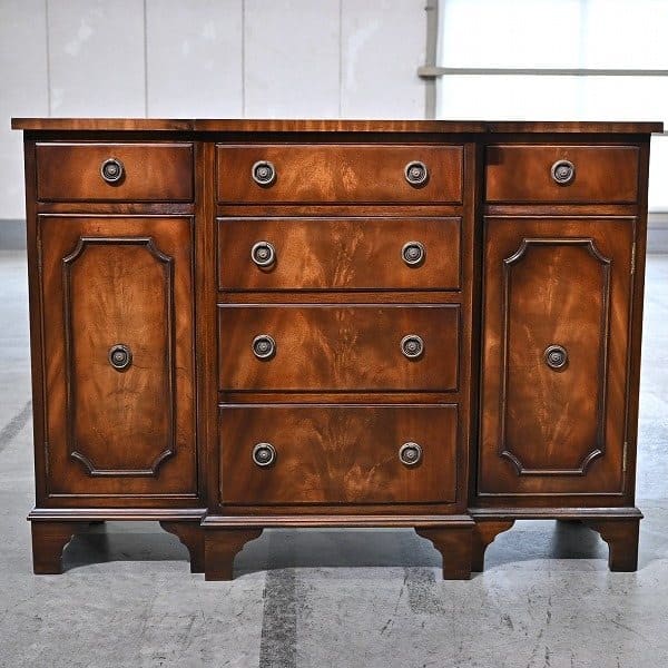 Vintage Sideboard REPRODUX von Bevan Funnell