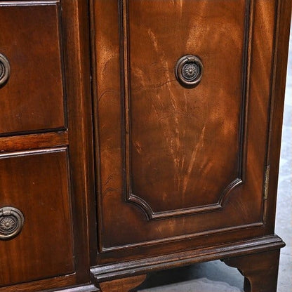 Vintage Sideboard REPRODUX von Bevan Funnell
