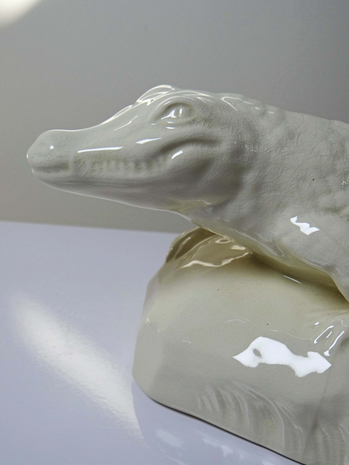 Vintage Skulptur "Krokodil" von Sarreguemines, Art Déco