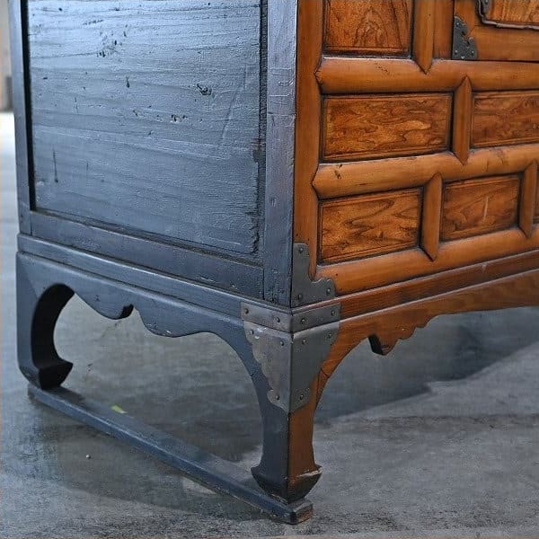 Vintage Schrank koreanische Joseon-Dynastie Ulmenholz