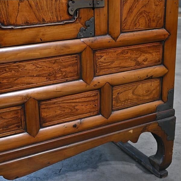 Vintage Schrank koreanische Joseon-Dynastie Ulmenholz