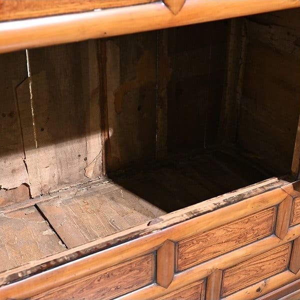 Vintage Schrank koreanische Joseon-Dynastie Ulmenholz