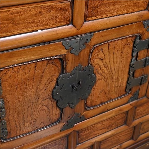 Vintage Schrank koreanische Joseon-Dynastie Ulmenholz