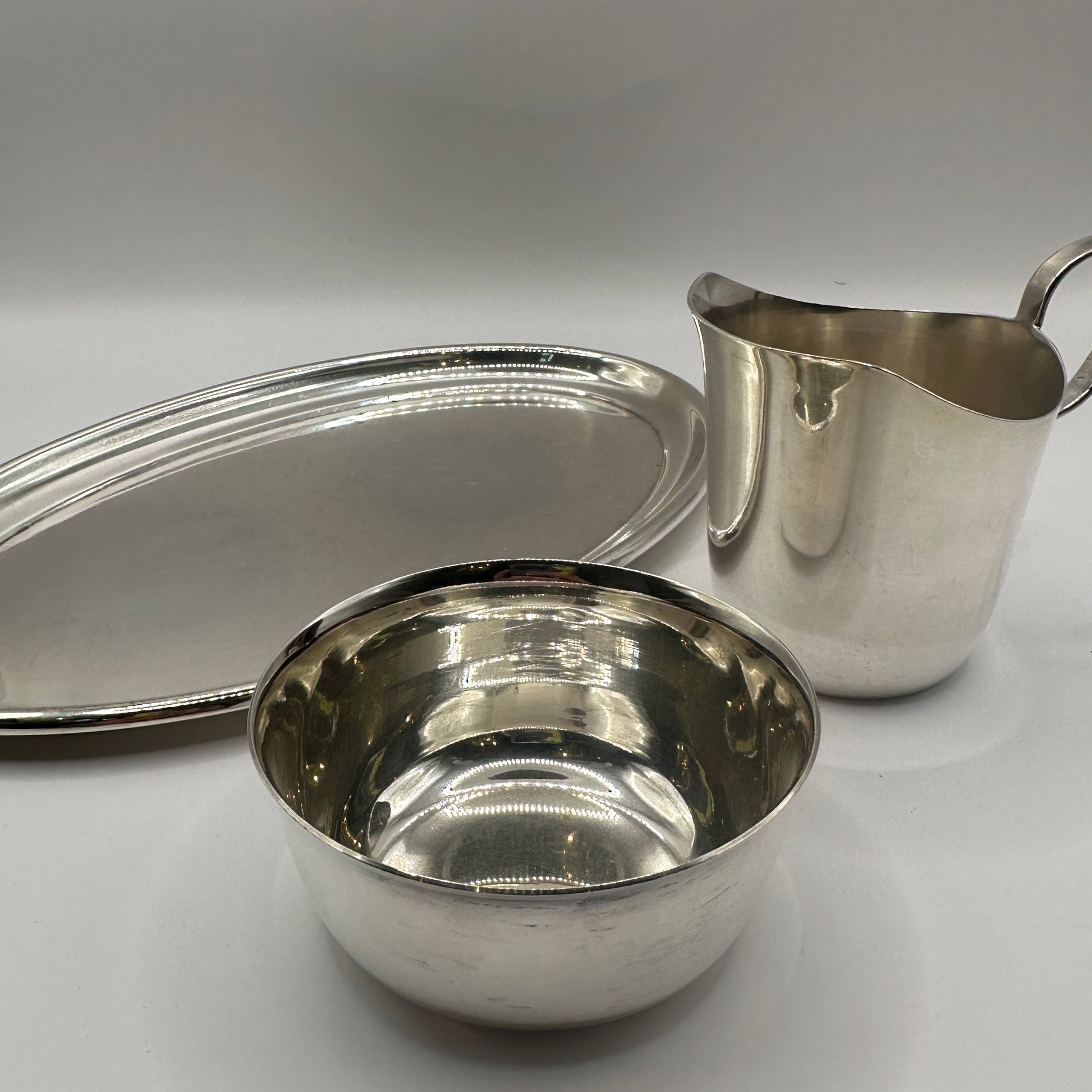 Silbernes Tee-/Servier-Set mit Tablett, Schale und Kännchen Set von 2