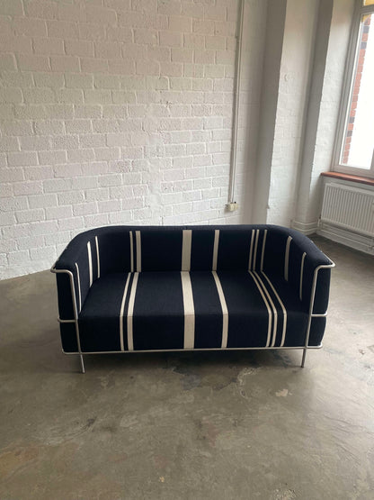 Vintage Sofa Modernist von Kristina Dam Studio 2-Sitzer gestreift