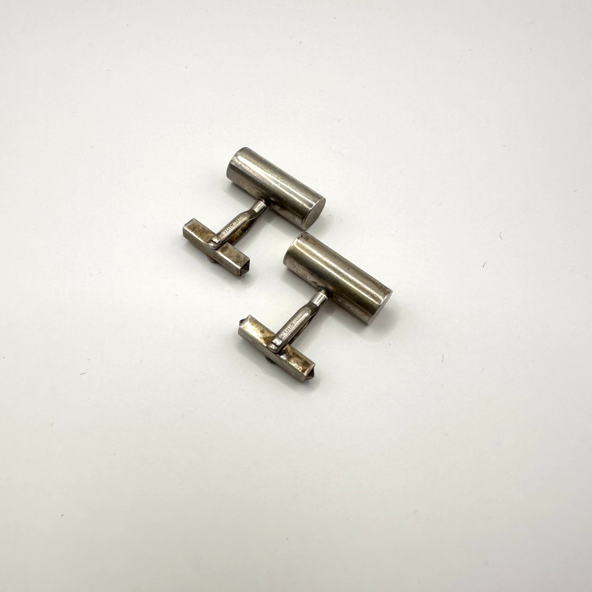 Zylindrische Manschettenknopf aus 800er Silber