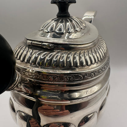 Vintage Teekanne von HA London mit Holzgriff, punziert, reich verziert, englisch