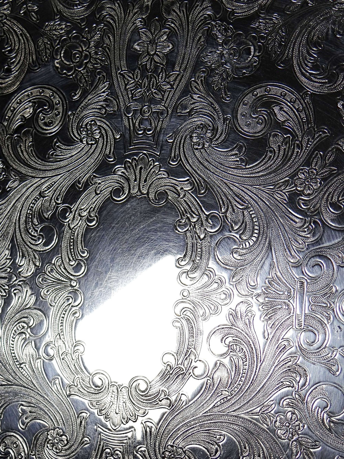 Vintage Tablett Alexandre Gelb Paris aus versilbertem Metall