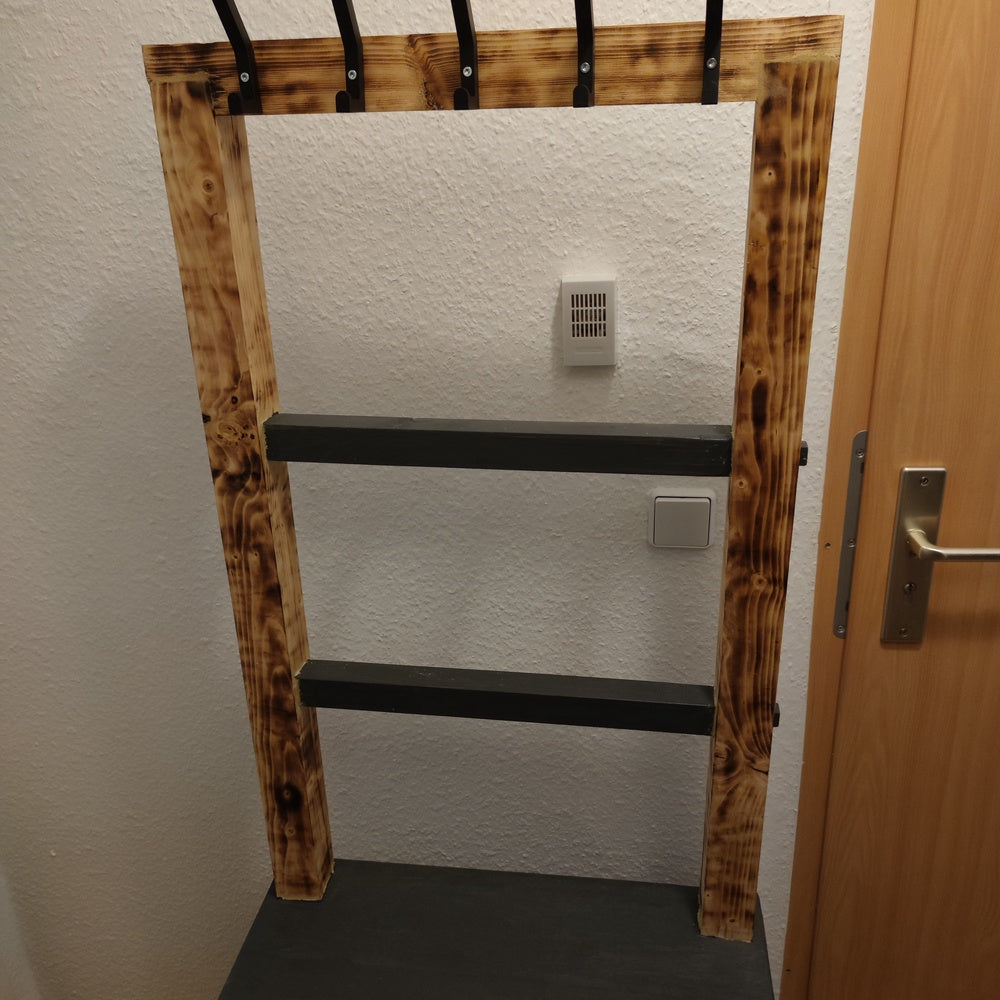 Garderobe Eigenbau