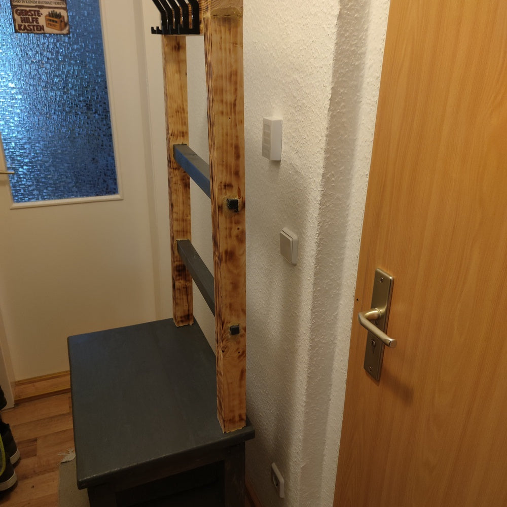 Garderobe Eigenbau