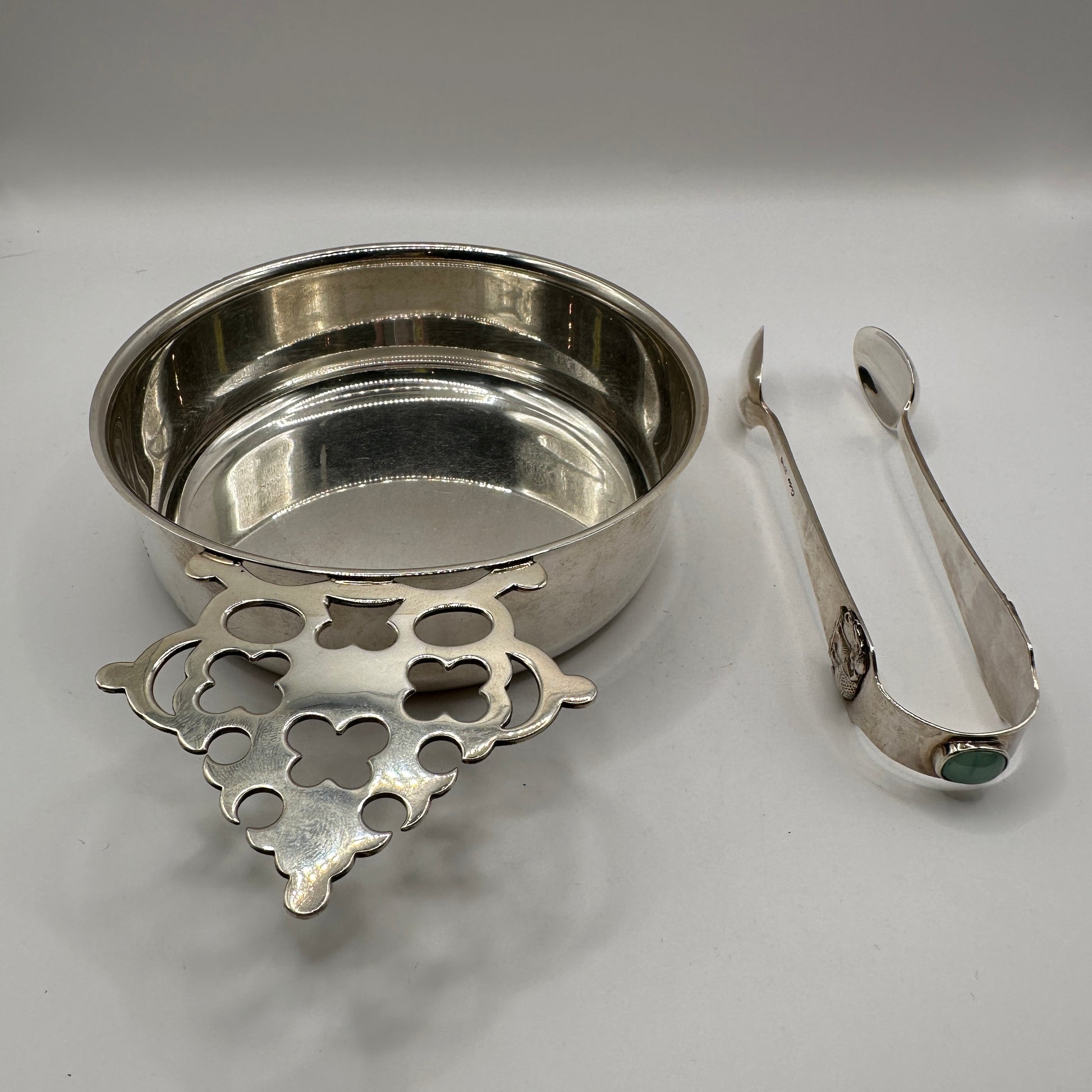 Vintage Set von 3 Cartier Schale, Untersetzer und Elefanten-Löffelzange von Cartier