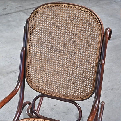 Vintage Schaukelstuhl "No.5-RU" von Akita Mokko für IDC Otsuka Möbel, Bugholz, Rattan, gebraucht