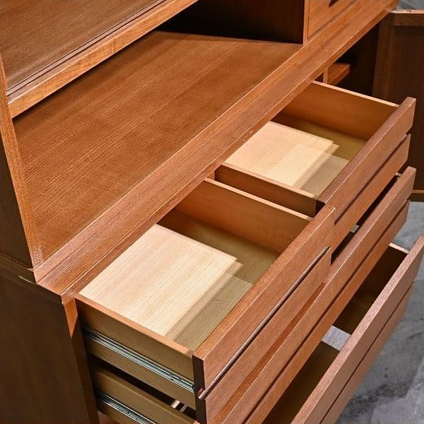 Vintage Schrank BROOKS CABINET von ACME Furniture