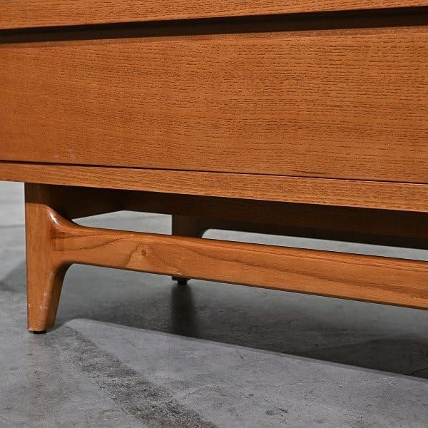 Vintage Schrank BROOKS CABINET von ACME Furniture