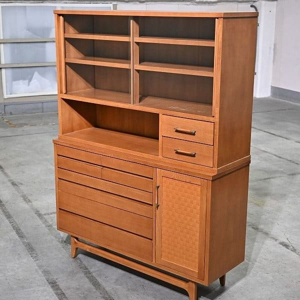 Vintage Schrank BROOKS CABINET von ACME Furniture