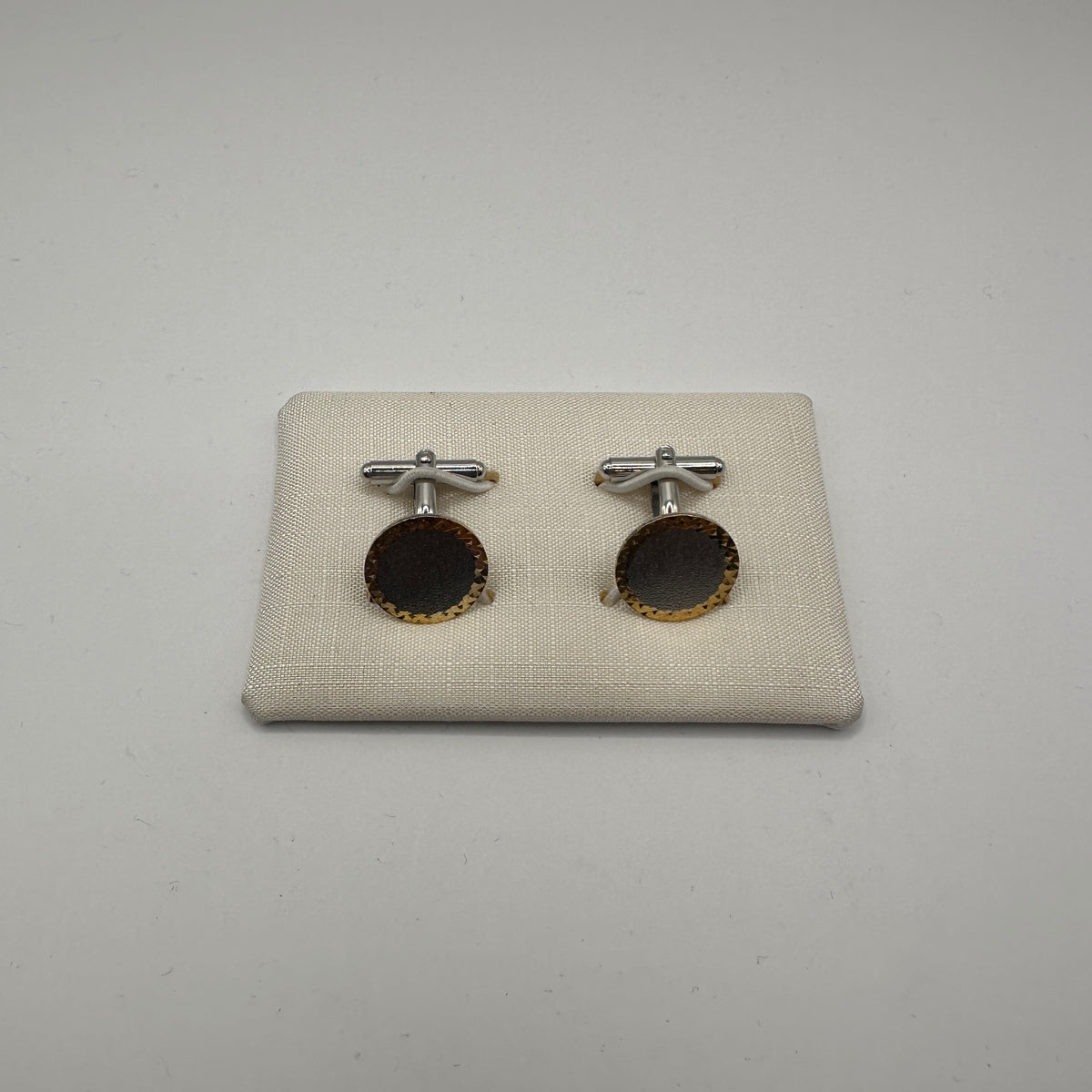 Vintage Manschettenknopf aus 925er Sterling Silber mit silberfarbenem Inlay