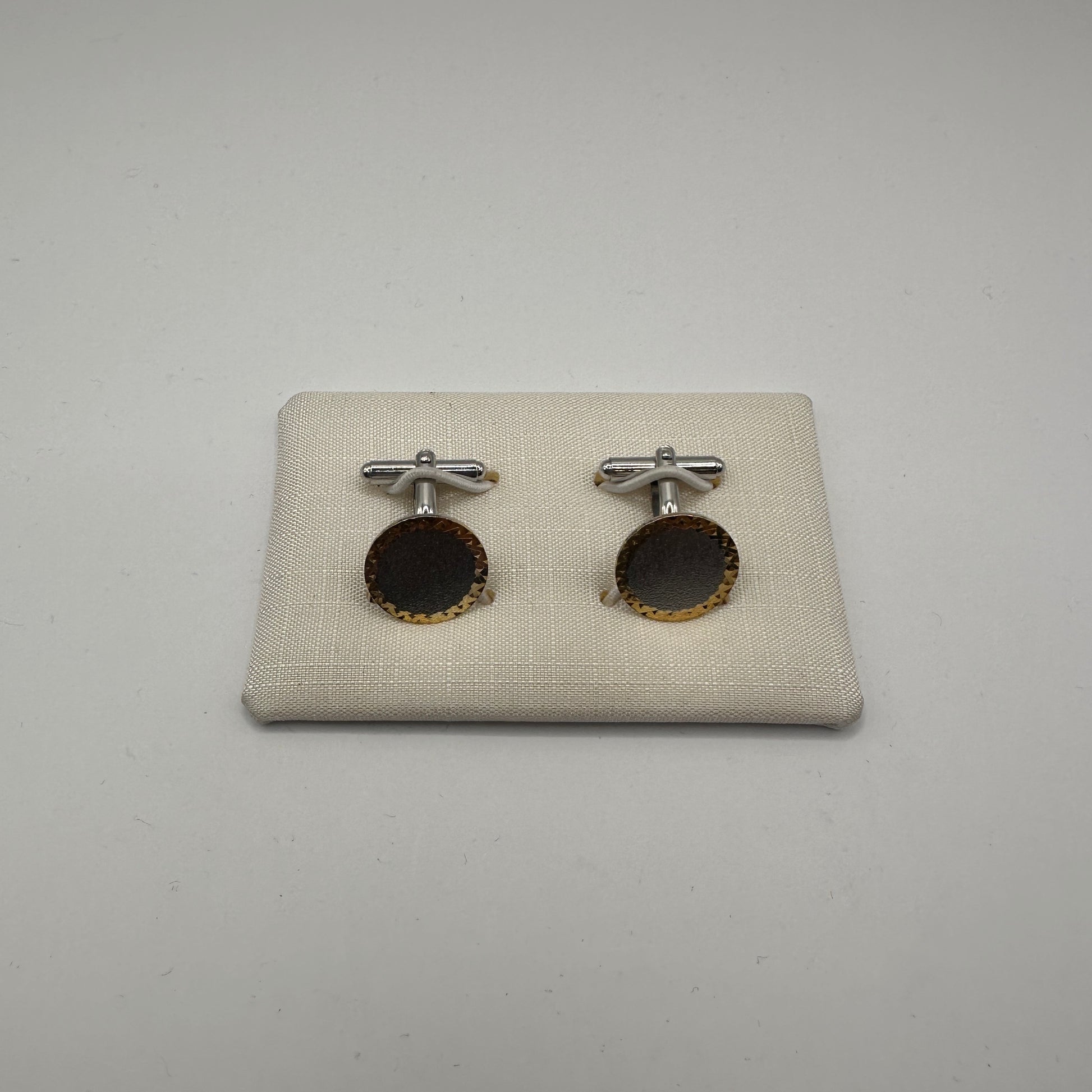 Vintage Manschettenknopf aus 925er Sterling Silber mit silberfarbenem Inlay