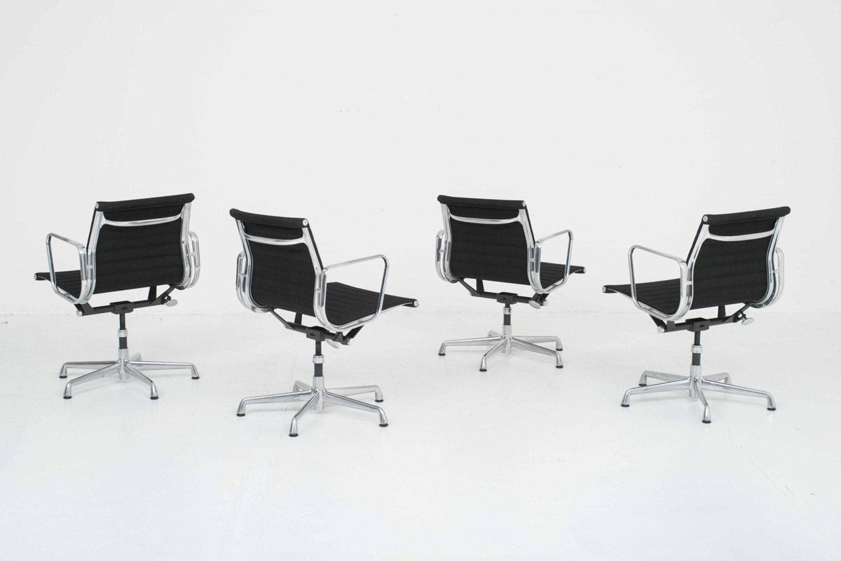 Vintage Bürostuhl von Charles Eames für Herman Miller schwarz