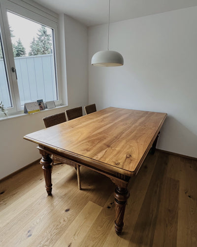Table de salle à manger vintage avec deux tiroirs, 204 x 117 cm