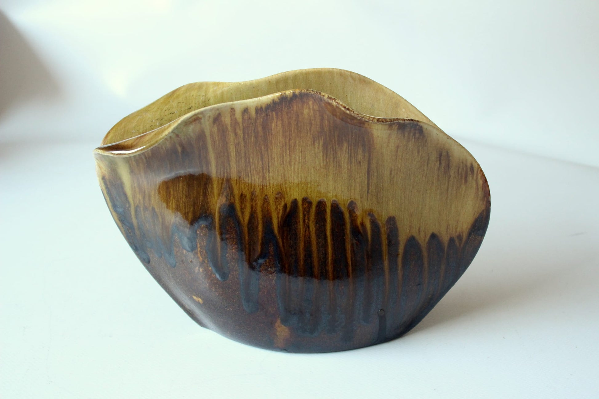 Vintage Keramik Vase Fat Lava, lippenförmige Öffnung