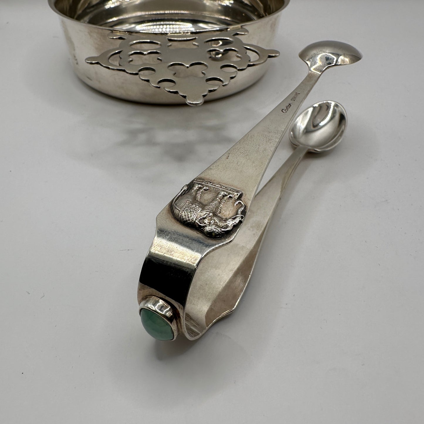 Vintage Set von 3 Cartier Schale, Untersetzer und Elefanten-Löffelzange von Cartier